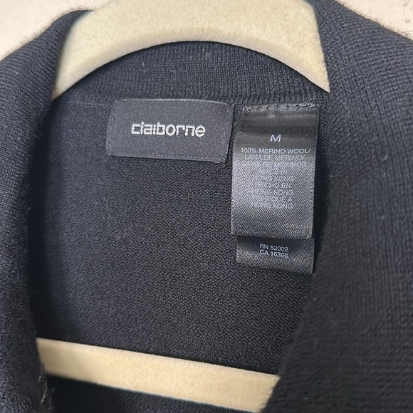 Claiborne Merino Wool Sweater with Zip-up V-Neck Collar, Men’s Medium - Picture 3 of 8